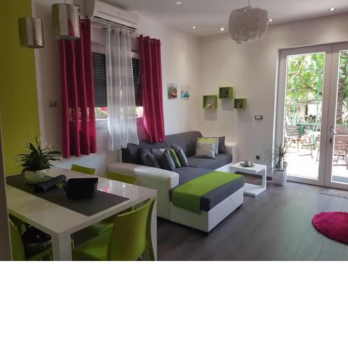 Apartment Adis