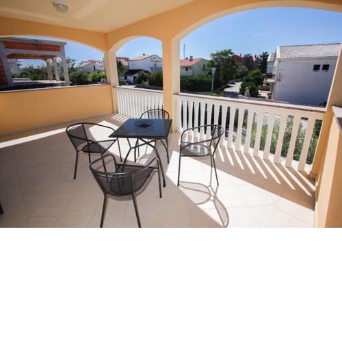 Apartment Alen