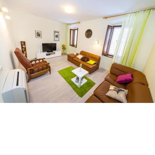 Apartment Altera