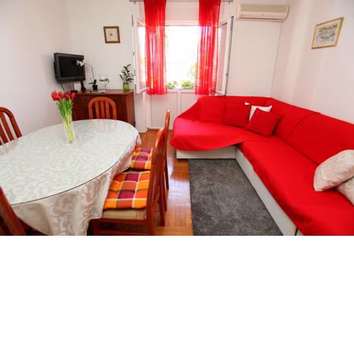 Apartment Ana