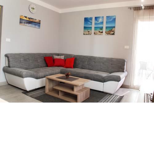 Apartment Ana
