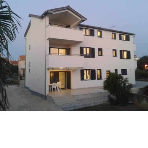 Breitling Apartments with Pool