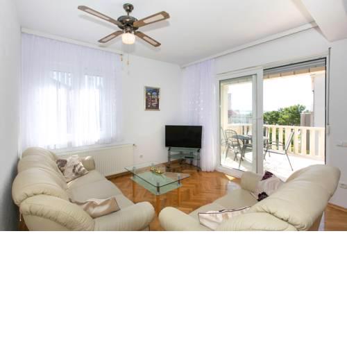 Apartment Angelina