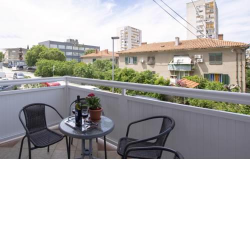 Apartment Angie