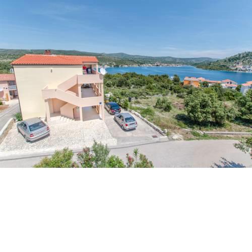 Apartment Ankica