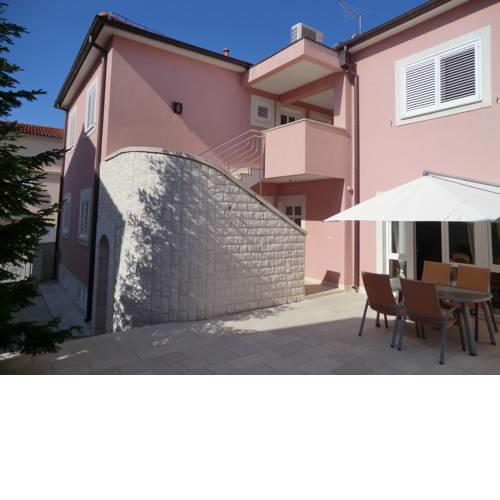 Apartment Ankica