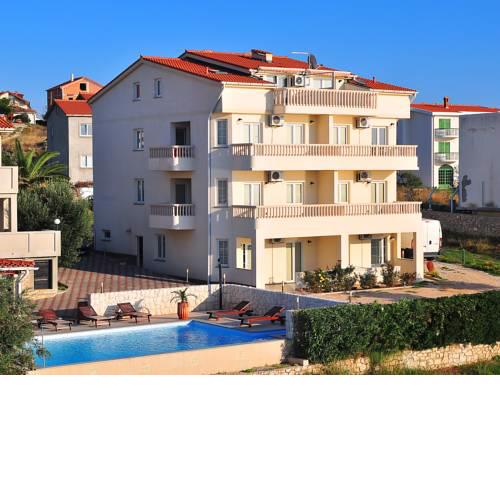 Apartment Ante.5