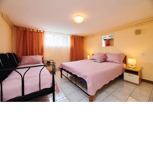 Apartment Ante