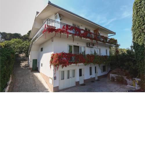 Apartment Arbanija 55