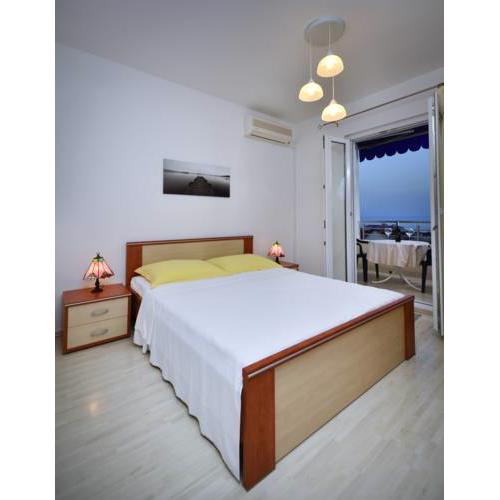 APARTMENT ARIA