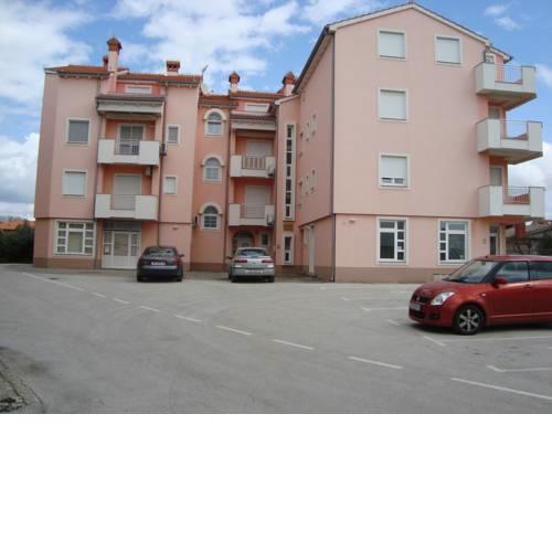 Apartment Ariana