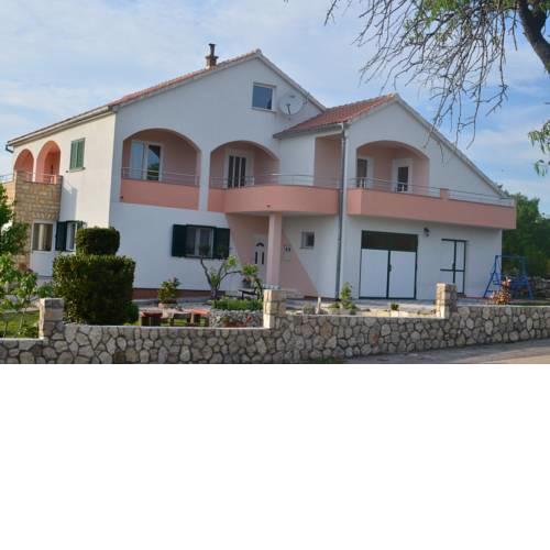 Apartment Ariela
