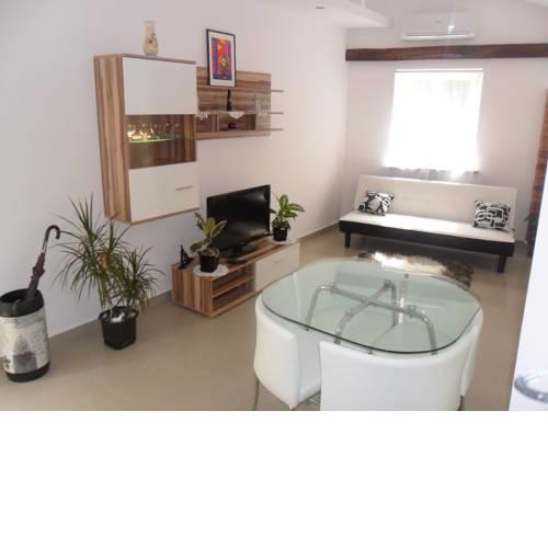 Apartment Ascic