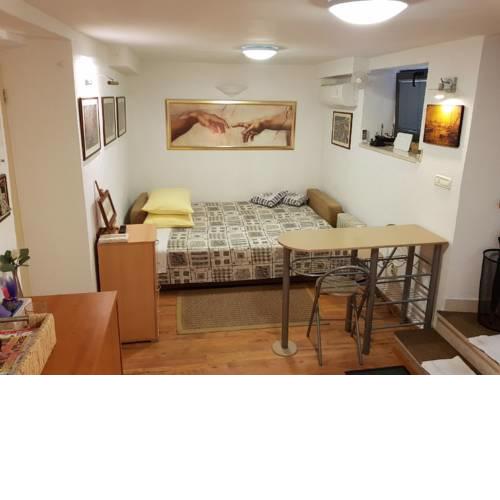 Apartment Aspalathos