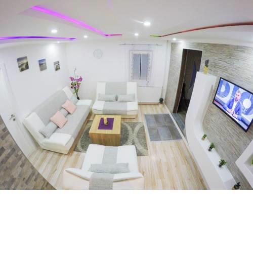 Apartment Ava