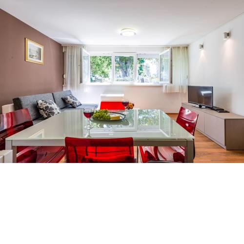Apartment Bacvice