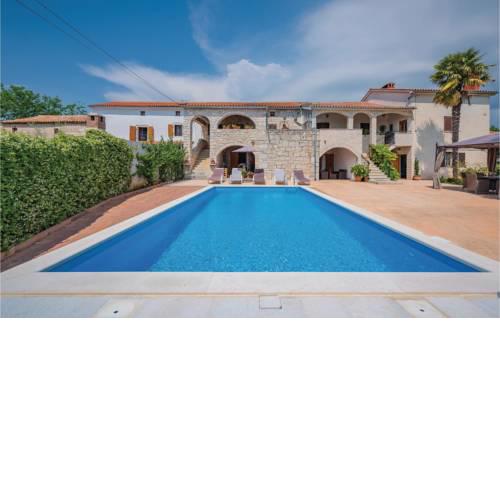 Apartment Baderna 13