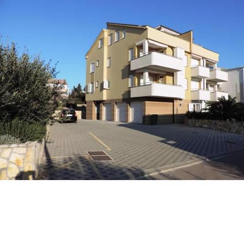 Apartment Badi Novalja