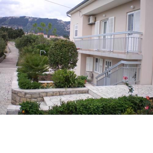 Apartment Banjol 13