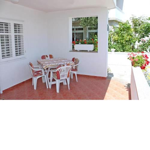 Apartment Banjol 5007a