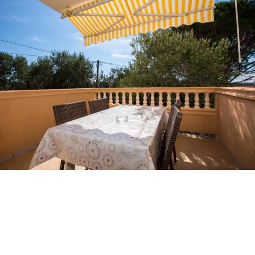 Apartment Barbat 16245a