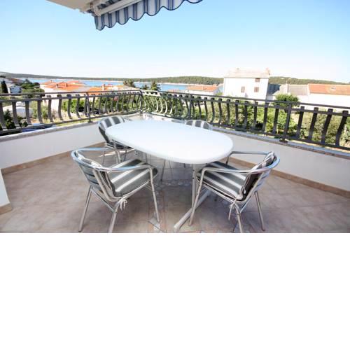 Apartment Barbat 5068a