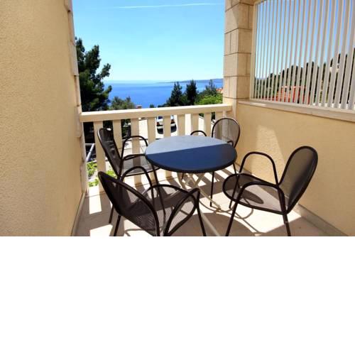 Apartment Baska Voda 10027d