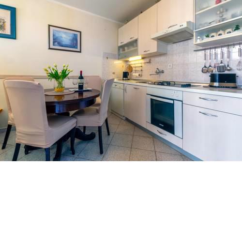Apartment Bela