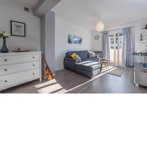 Apartment Bella with Balcony