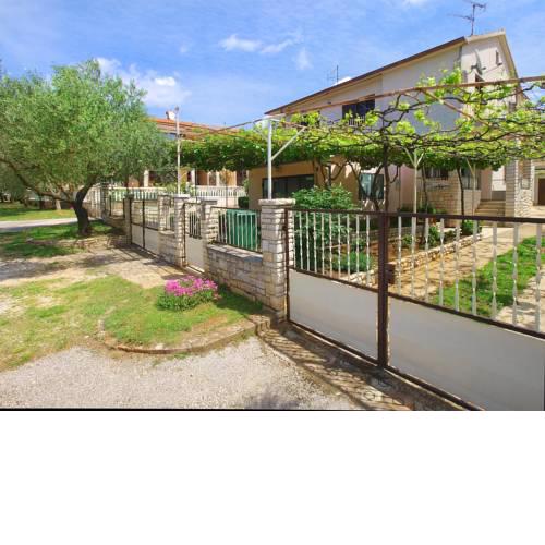 Apartment Benita 1861