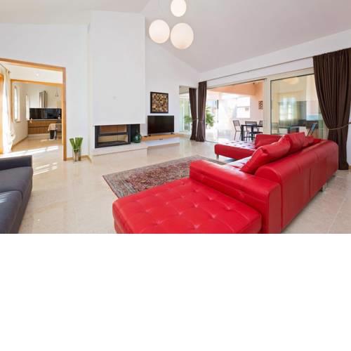 Apartment Berli 4