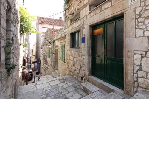 Apartment Bibić Hvar center