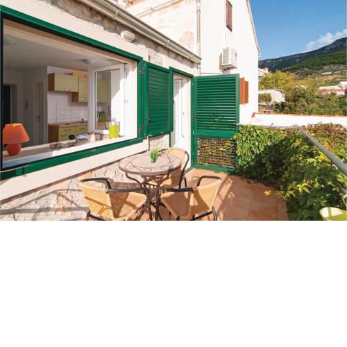 Apartment Bol 35