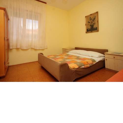 Apartment Bozava 8100b