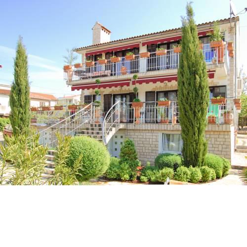 Apartment Branka.1
