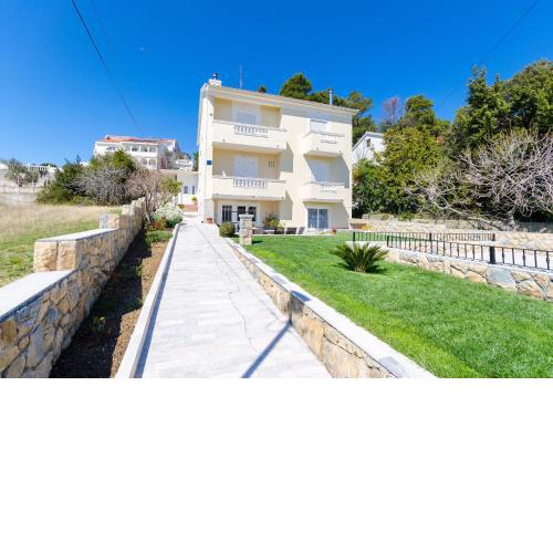 Apartment BRANKA
