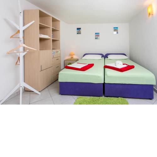 Apartment Bravo