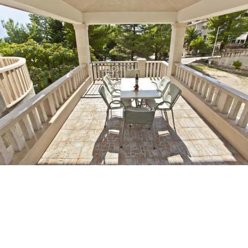 Apartment Brela 6056b