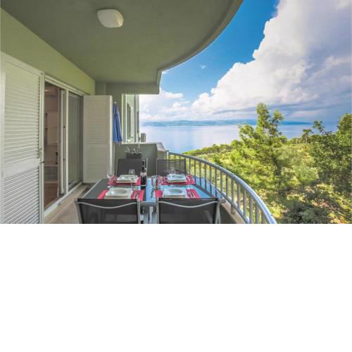 Apartment Brela with Sea View 09