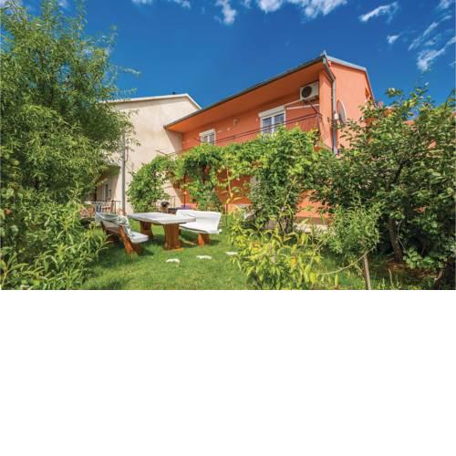 Apartment Brinjska IV