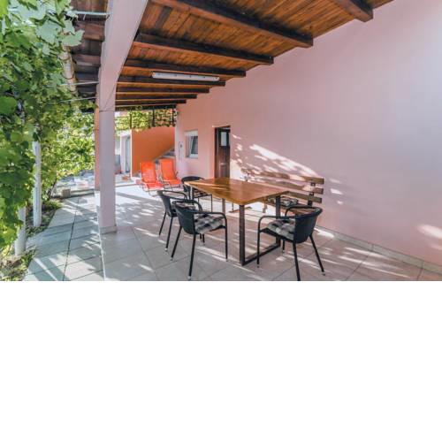 Apartment Capan