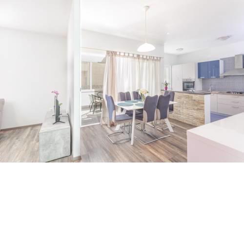 Apartment Carmen