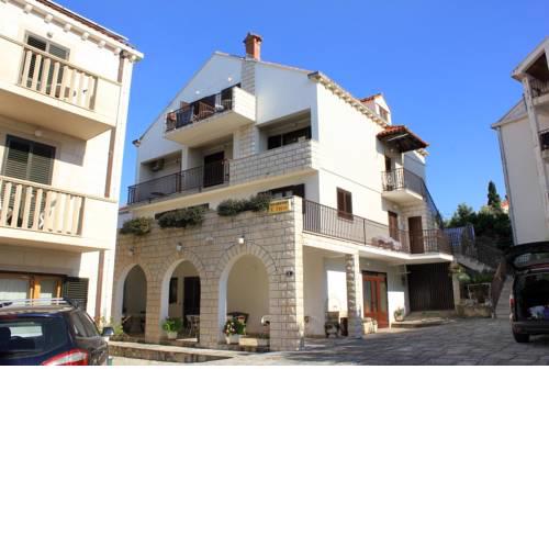 Apartments with a parking space Cavtat, Dubrovnik - 9044