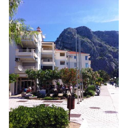 Apartment Cetina