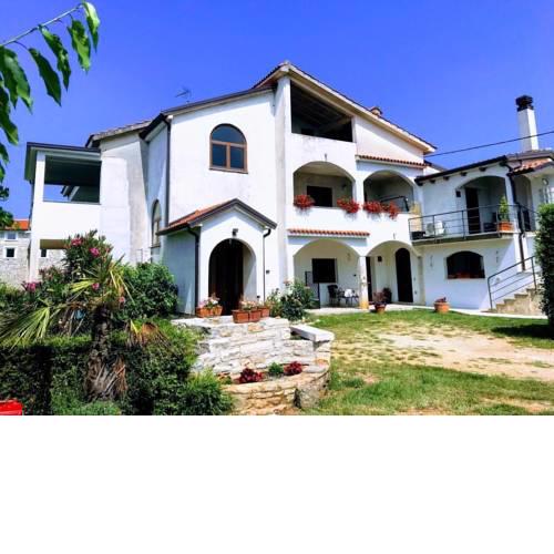 Apartment Complex Kanegra