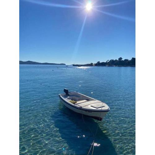 Apartment Cui Bono - A lovely 2 bedroom home in a quiet location