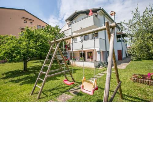 Apartment Dado