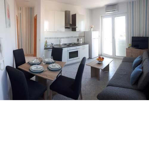 Apartment Dana
