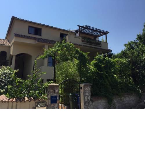 Apartment Đana