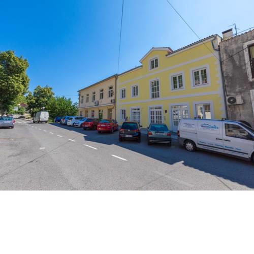 Apartment DIJANA